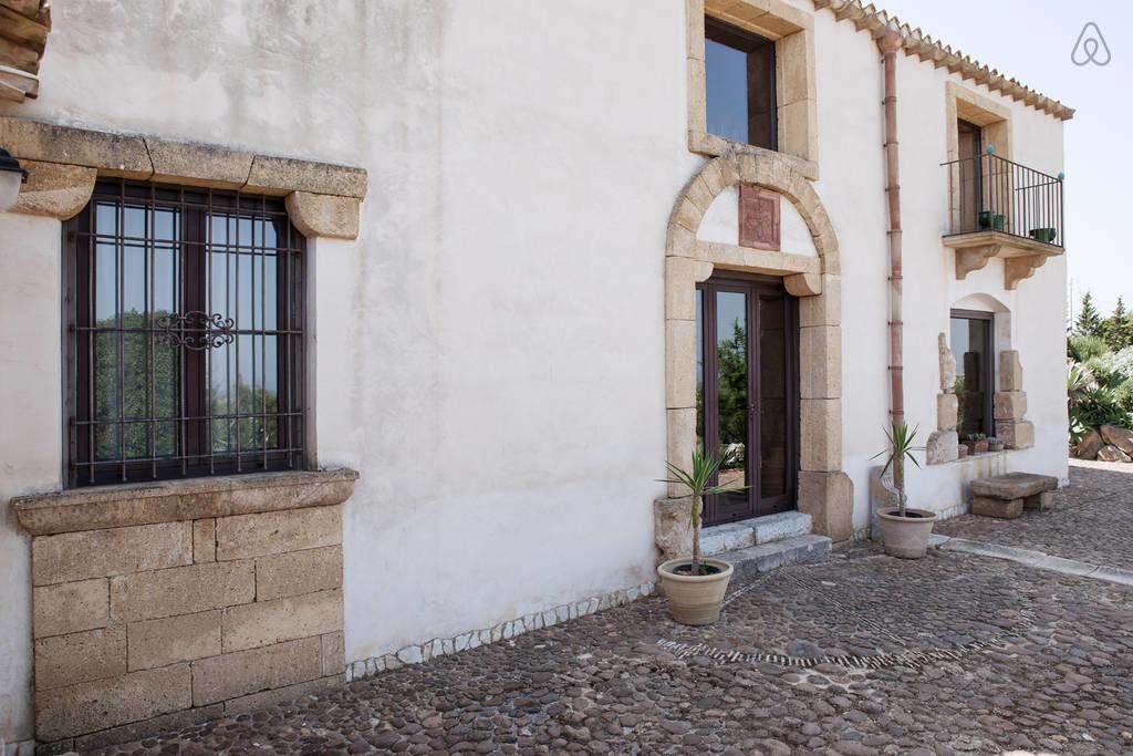 Casale Alma Bed and Breakfast Marsala Exteriör bild