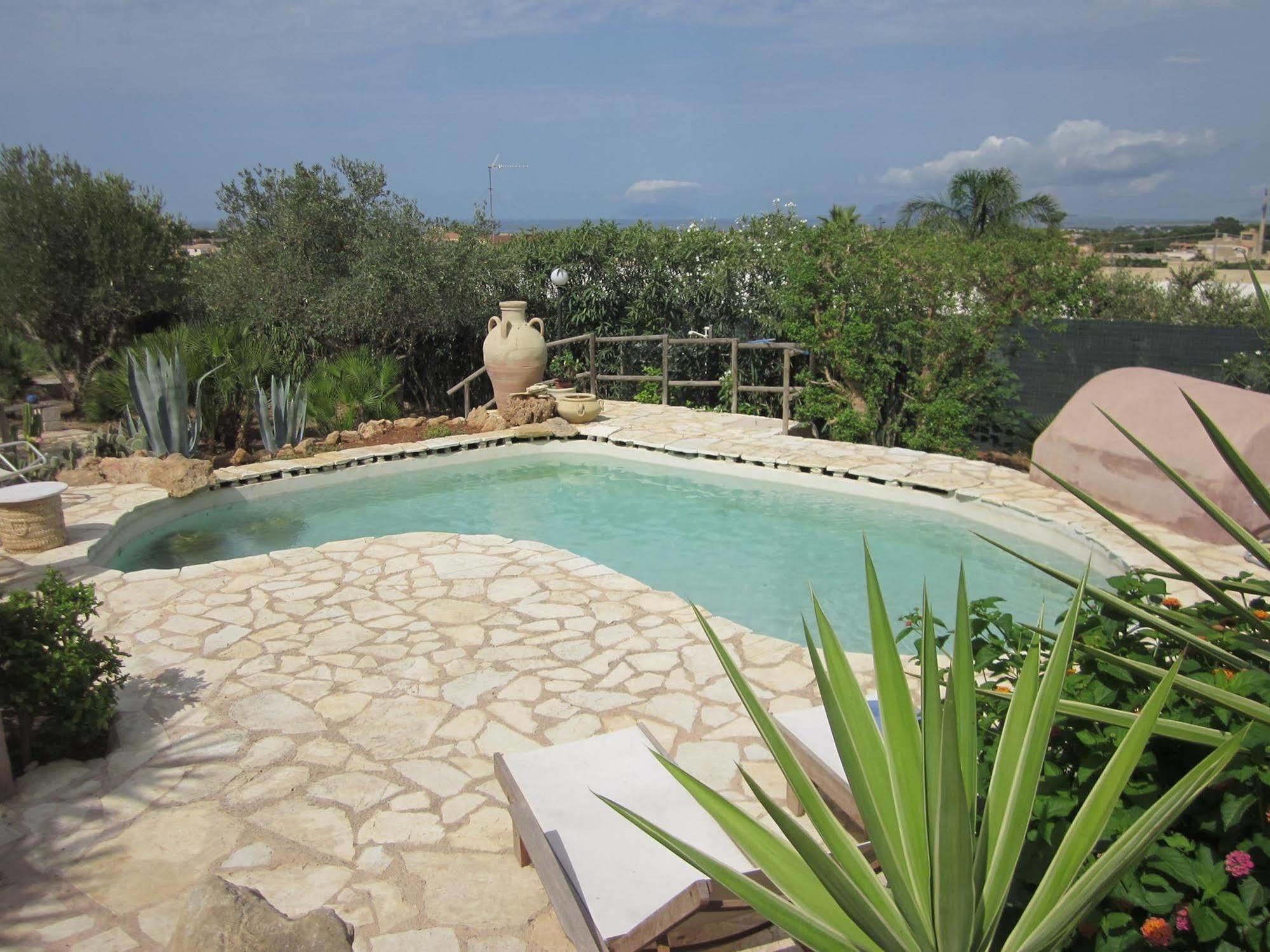 Casale Alma Bed and Breakfast Marsala Exteriör bild